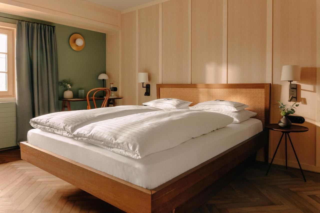 Hirschen - Fine Hotel, Restaurant & Spa Шварценберг им Брегенцервалд Екстериор снимка